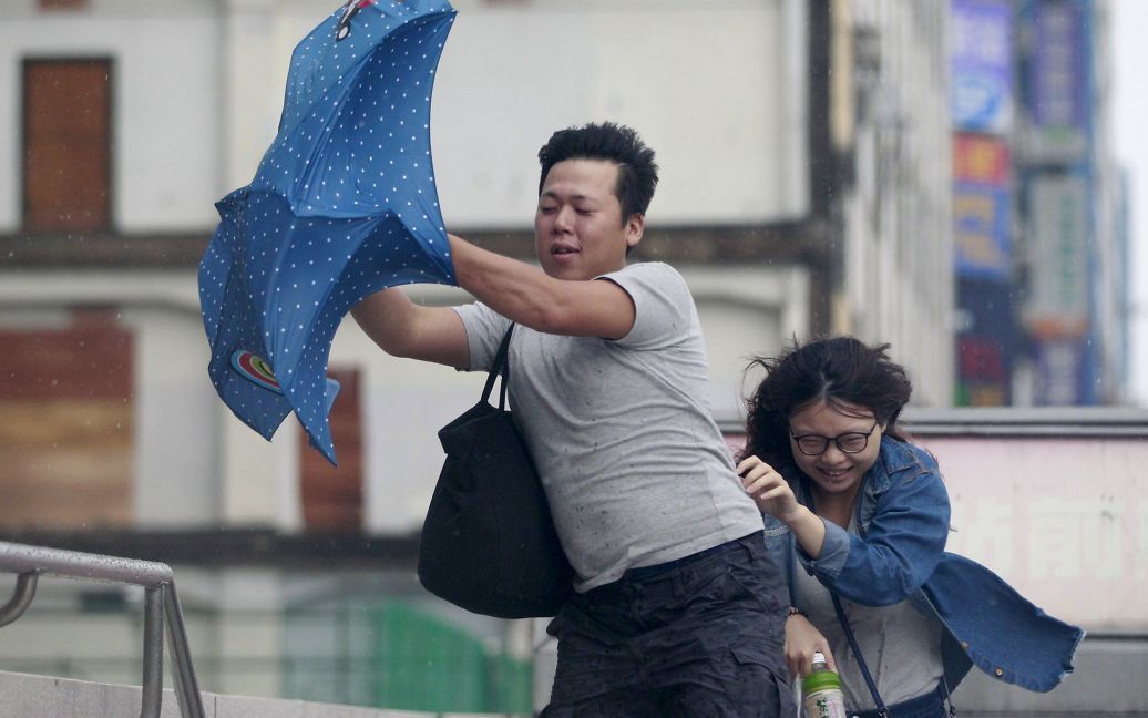 Тайфуну присвоили максимальную степень опасности / © Reuters