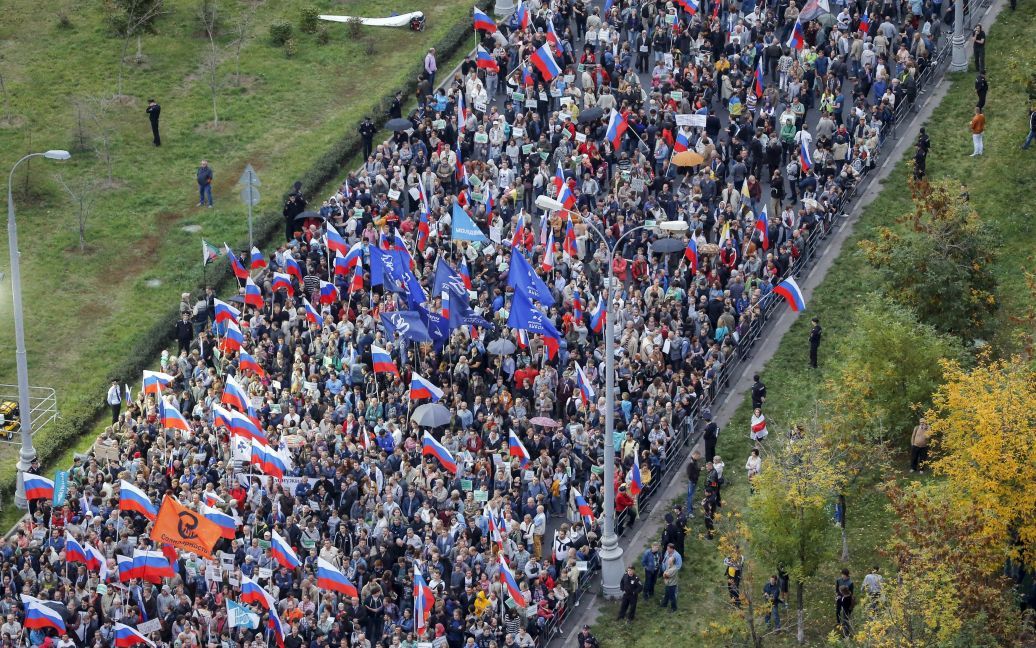 На демонстрацию пришли около семи тысяч москвичей / © Reuters