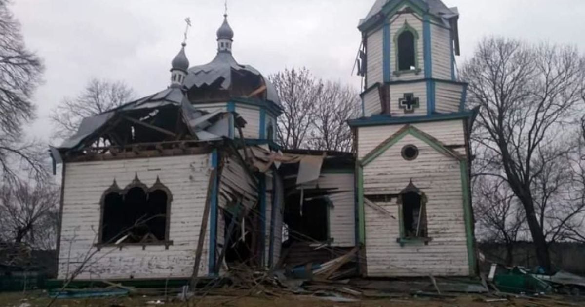 Святині пережили світові війни: російські окупанти обстрілюють та нищать українські церкви