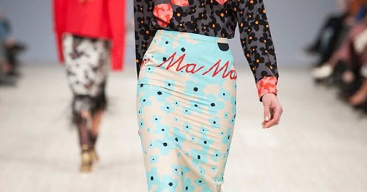 Показ POUSTOVIT SS16