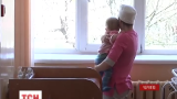 Правоохранители нашли маму девочки, которая подбросила ребенка в больницу в Чернигове