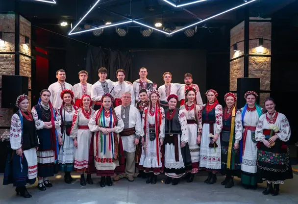 Фольклорний ансамбль КНУКіМ ФММ «Кралиця»