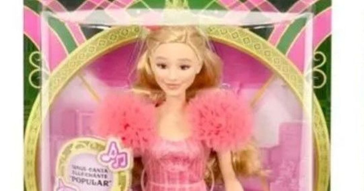 Компанія надрукувала на упакованнях ляльок посилання на порносайт / Фото: Mattel