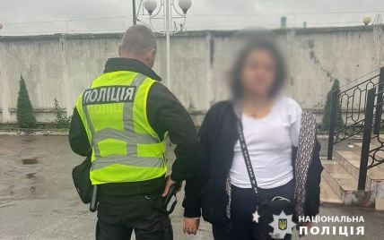 У Києві на вокзалі жінка раділа вибухам та насміхалася з місцевих: відео