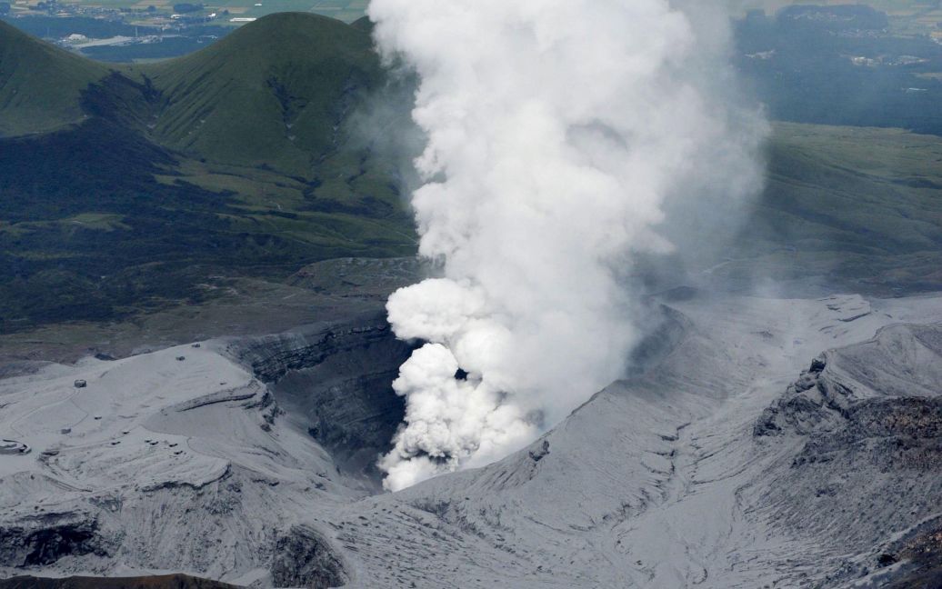 В Японии проснулся вулкан Асо / © Reuters