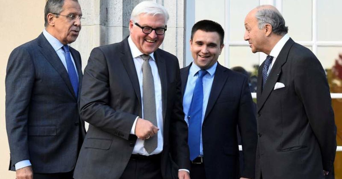 Иллюстрация. Встреча лидеров "нормандской четверки&rdquo; проходила в Елисейском дворце в Париже и длилась около пяти часов