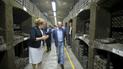 Для Путина и Берлускони открыли бутылку уникального вина