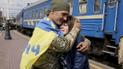 Военных встретили на вокзале