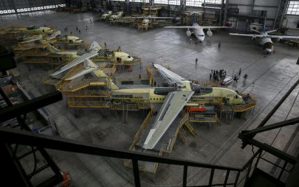 Часть акций крупнейшего авиапроизводителя Украины могут пустить с молотка