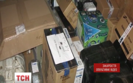 Янтарная контрабанда на Закарпатье: водитель был уверен, что перевозит компьютеры