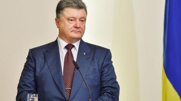 Порошенко появится на допросе, если ГПУ официально обратится - Цеголко
