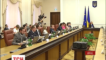 Украинский Кабмин сегодня должен определиться с новыми санкциями против России
