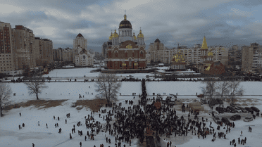 Скриншот с видео.