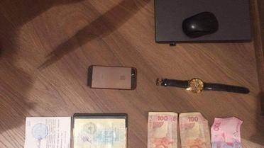 затримання копів, які грабували людей на вокзалі_5 / © Прокуратура міста Києва