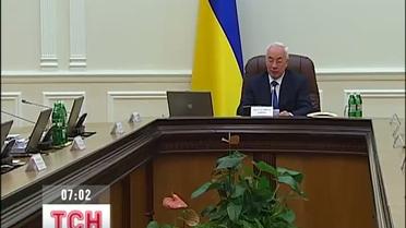 Азаров спростував чутки про шалену пеню за невчасну сплату послуг ЖКГ