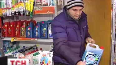 Предприимчивые украинцы нашли способ заработать на снежной зиме