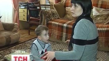 Отец после смерти борется за здоровье сына в интернете