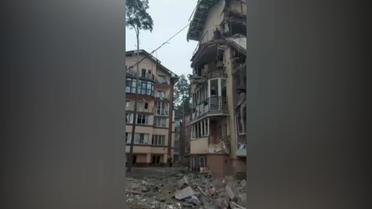 В Ірпіні внаслідок бомбово-ракетного удару зруйновані житлові будинки
