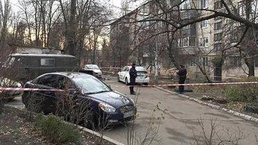 В Киеве в мусорном баке нашли тело зарезанного мужчины