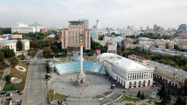 Неизвестный “заминировал” Майдан Независимости, эвакуировали 1,5 тыс. человек