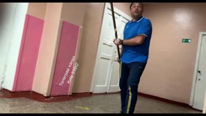 В школе Киева учитель угрожал ученику-переселенцу