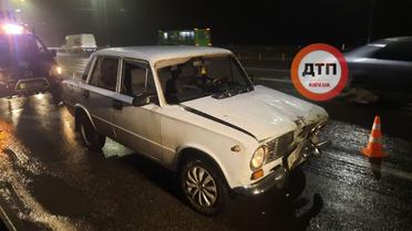 У Києві п’яний водій на ВАЗ протаранив попутну автівку