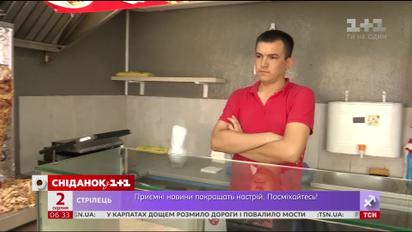 В Киеве шаурмой отравились более 60 человек
