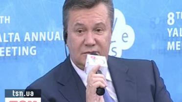 Янукович обвинил Ющенко в проблемах Тимошенко