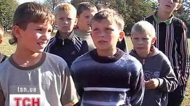 На Ровенщине за гроздь винограда едва не застрелили ребенка