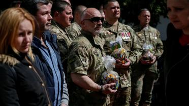 Освячення пасок та крашанок для бійців АТО / © Reuters