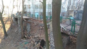 У Києві обвалився міст біля Інституту педіатрії