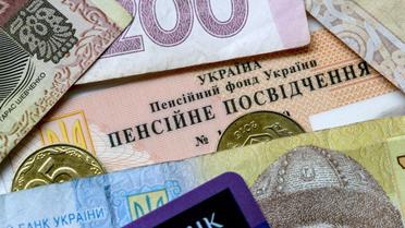 Шмыгаль рассказал детали о накопительной пенсионной системе в Украине
