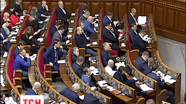 Рада дозволила військовим генералам уникнути люстрації