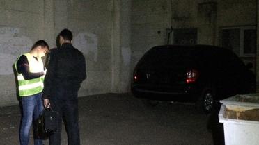 В Киеве преступники в форме СБУ отобрали у мужчины сумку с 2 млн грн