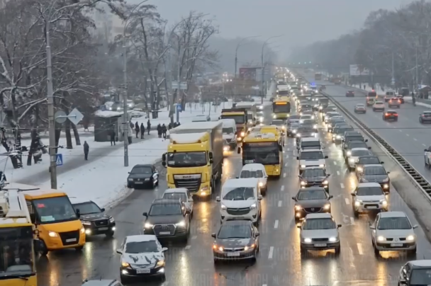 Затори на Теремках у Києві 11 грудня/ Фото: скриншот