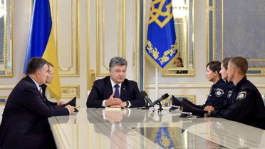 Президент подписал закон о полиции / © Facebook/Офис президента Украины