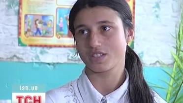 На Харьковщине в первый класс пошла 14-летняя девушка