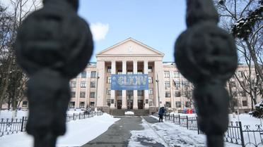 Охорона медуніверситету Богомольця жорстоко побила журналіста, який знімав страйк - ЗМІ