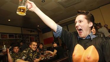 В одному з київських клубів пройшов черговий фестиваль "Рок-н-рол за цицьки" / © УНІАН